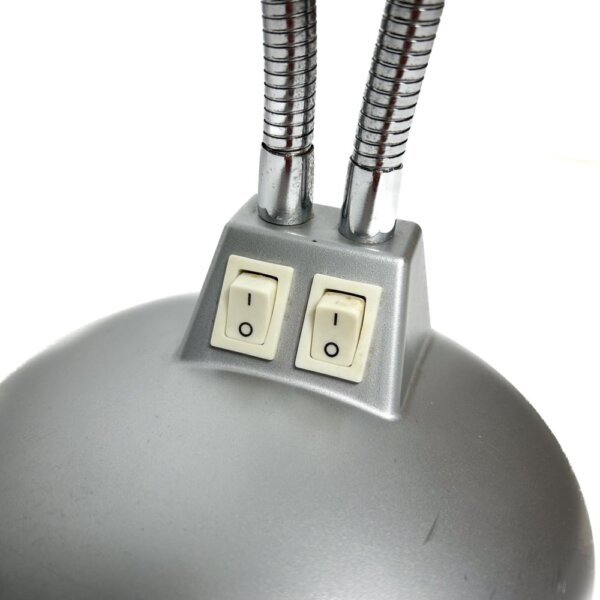 Twin head table lamp - 画像 (3)