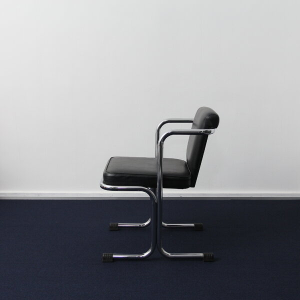Chrome frame chair - 画像 (3)