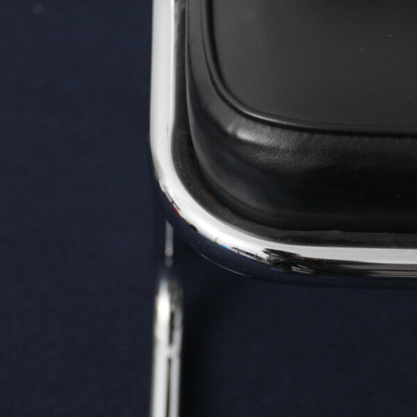 Chrome frame chair - 画像 (7)