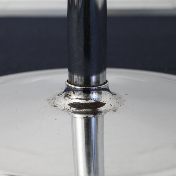 White cafe table - 画像 (9)