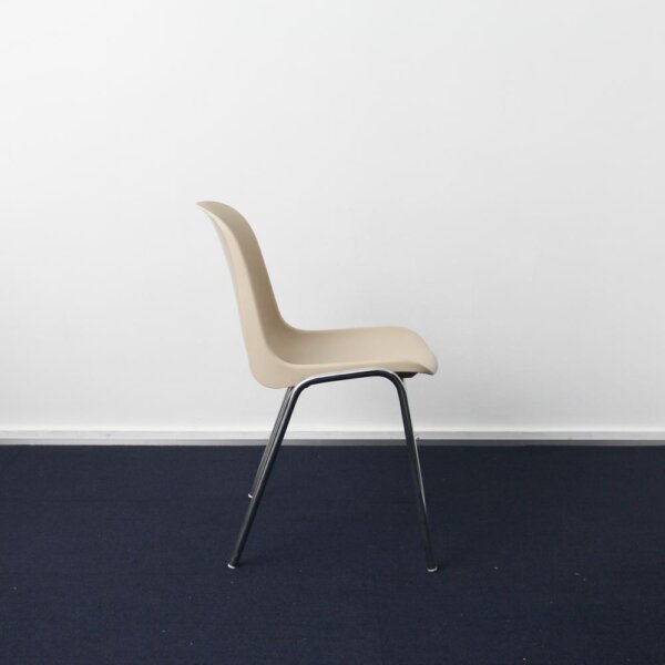 "MOD ELENA" Plastic stacking chair - 画像 (6)