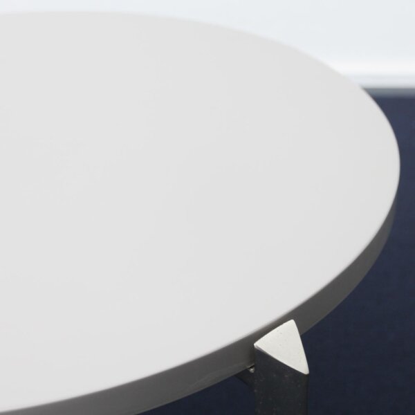 Modern round coffee table - 画像 (5)