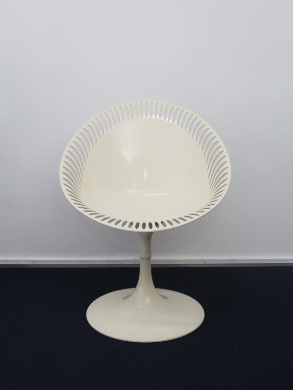 "reproduct" swivel chair - 画像 (3)