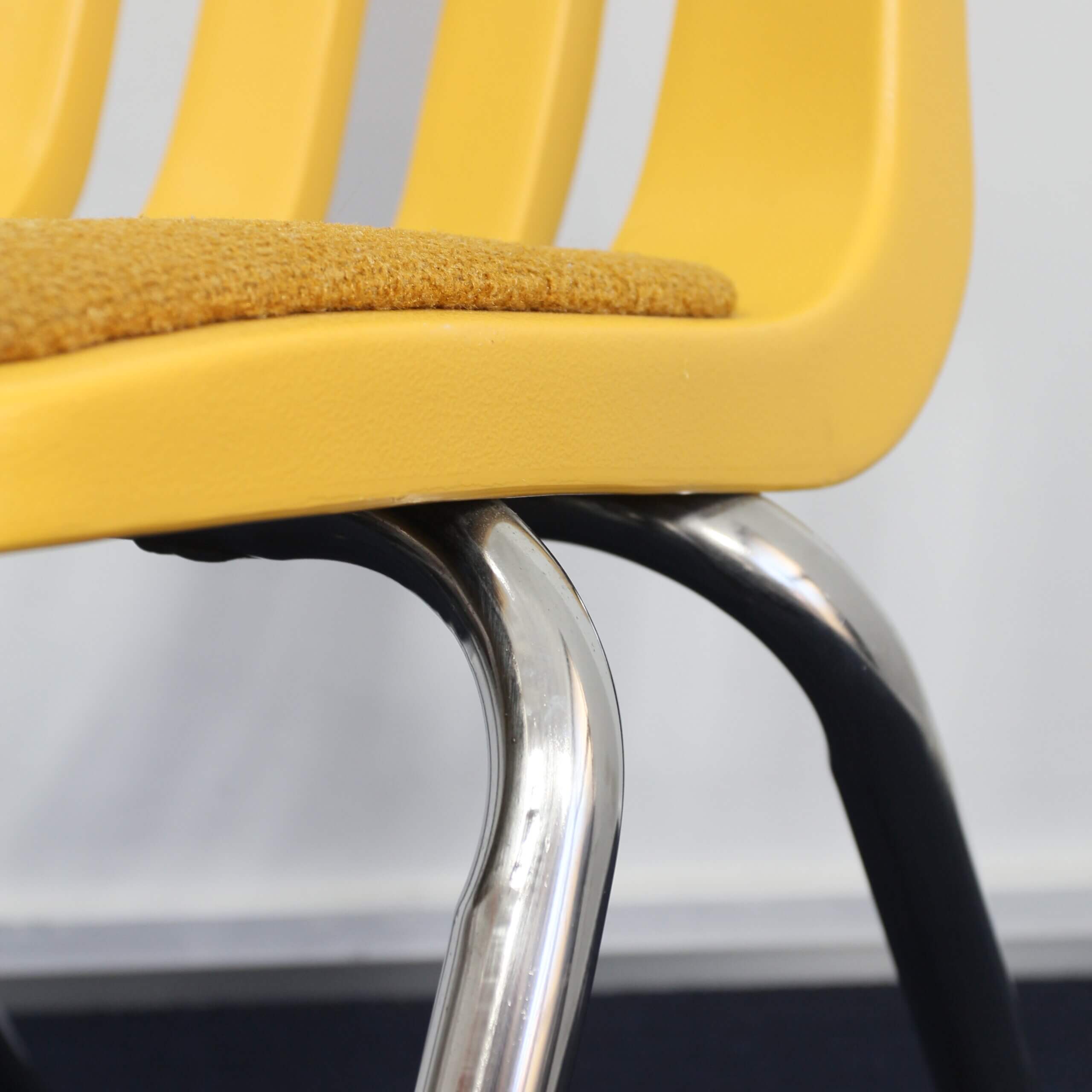 "VIRCO" Plastic Work Chair - 画像 (5)