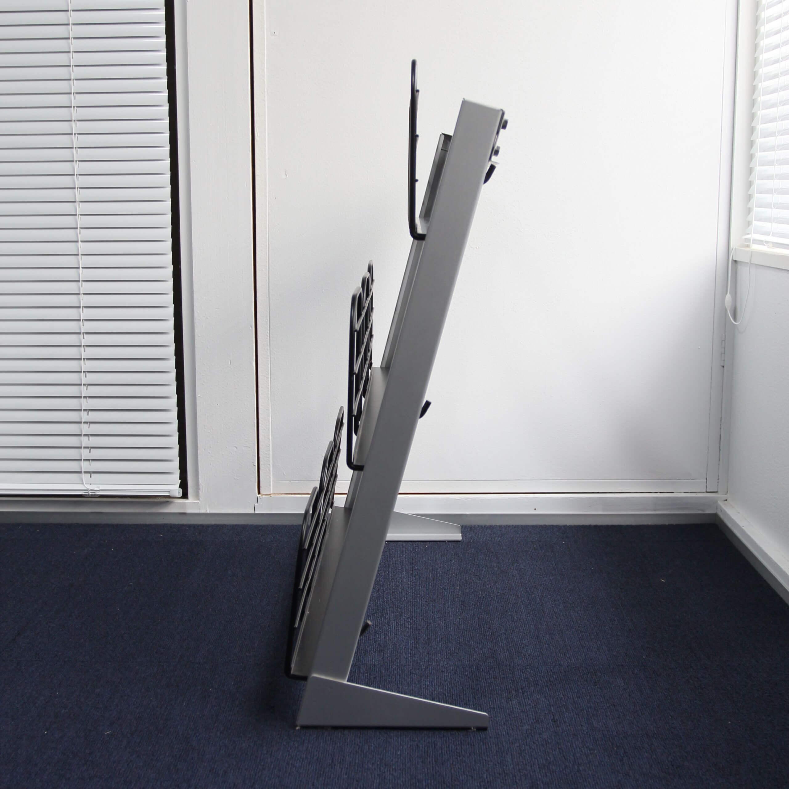 Metal wire magazine rack - 画像 (5)