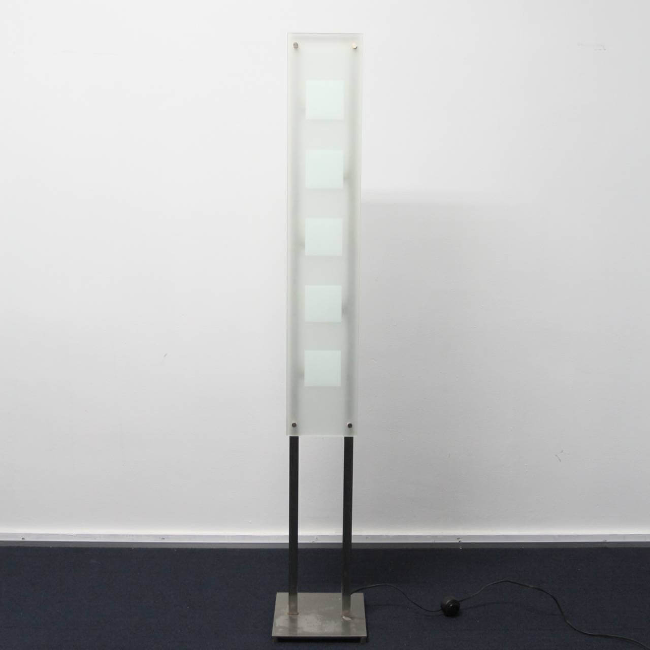 Glass Panel Floor Lamp - 画像 (3)