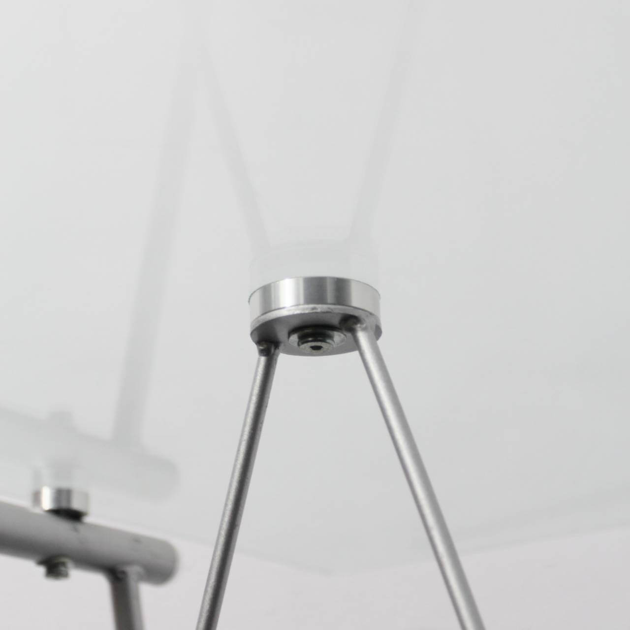 Wire Frame Glass Cafe Table - 画像 (4)