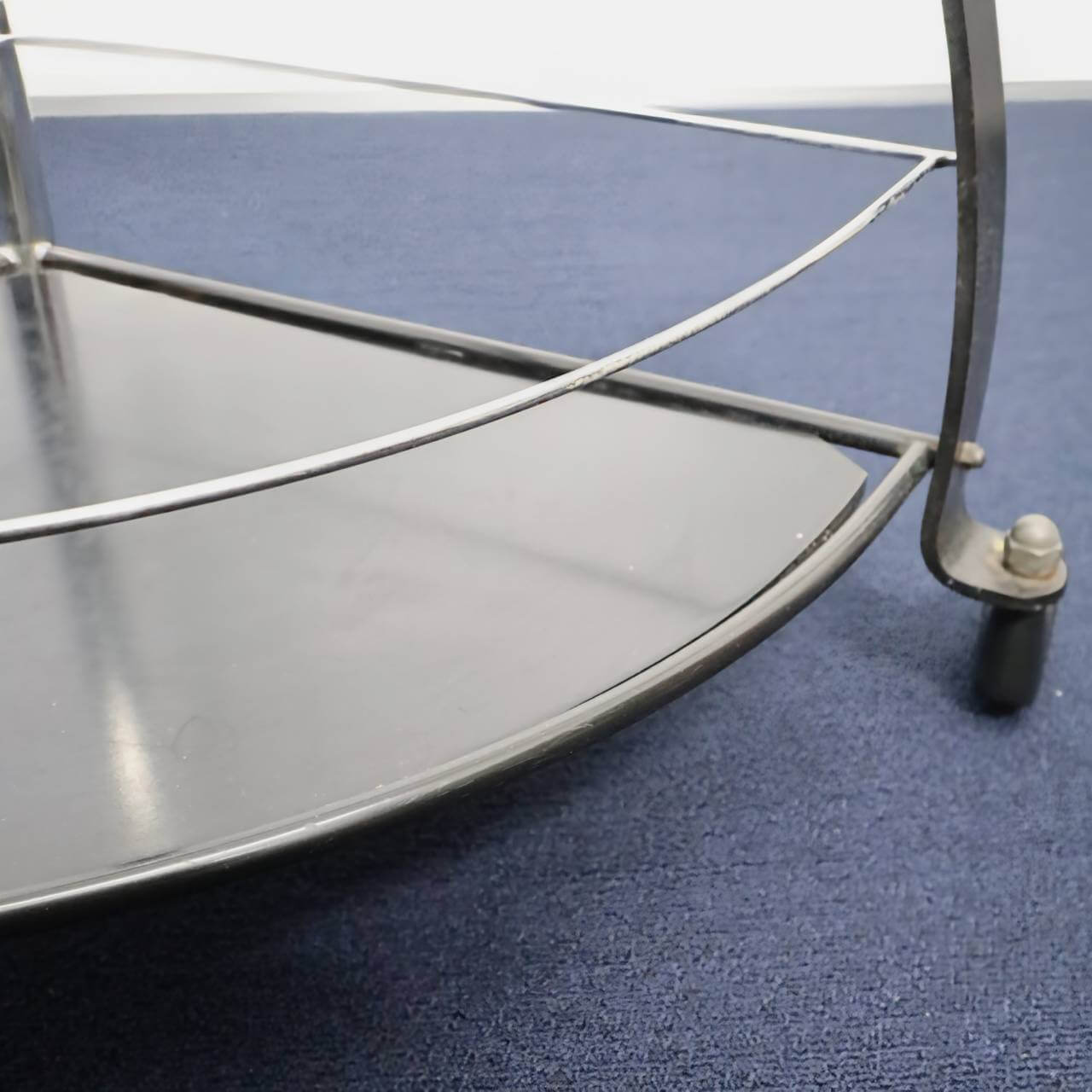 Glass Top Trolley Table - 画像 (8)