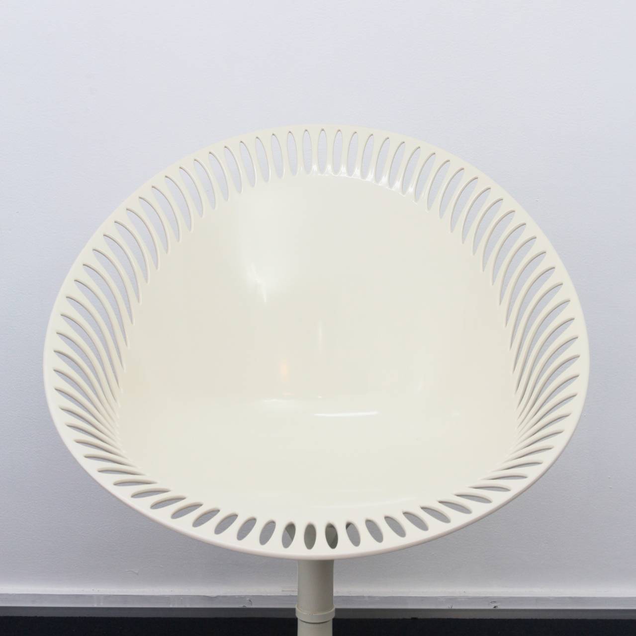 Reproduct Swivel Chair - 画像 (6)