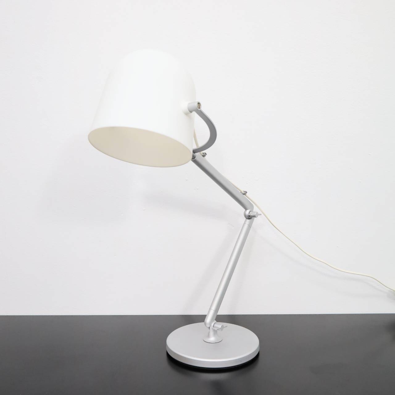 "IKEA" Svirvel Table Lamp - 画像 (2)