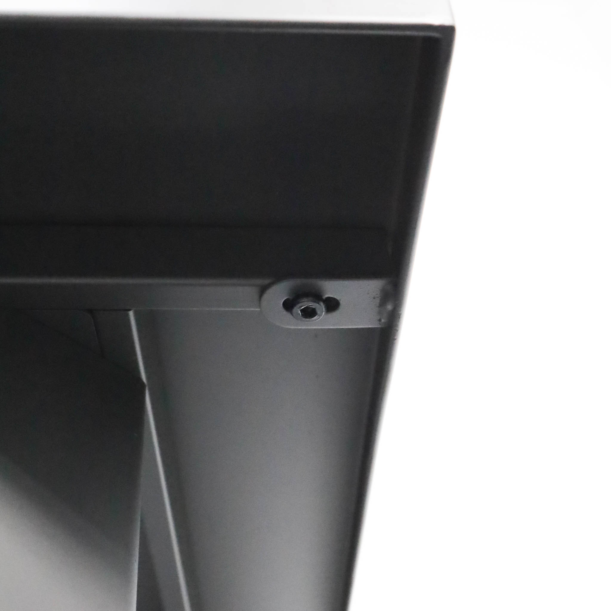 Tapered Steel Square Table - 画像 (6)