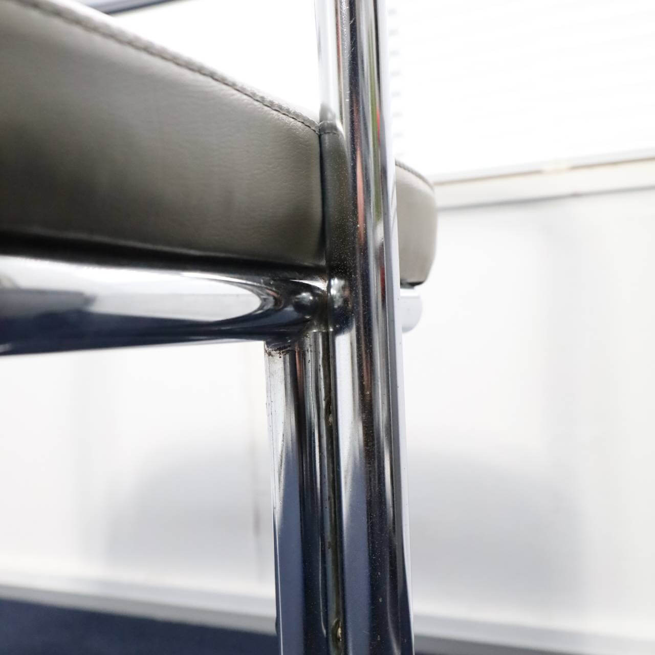 Open Back Tubular Arm Chair - 画像 (9)