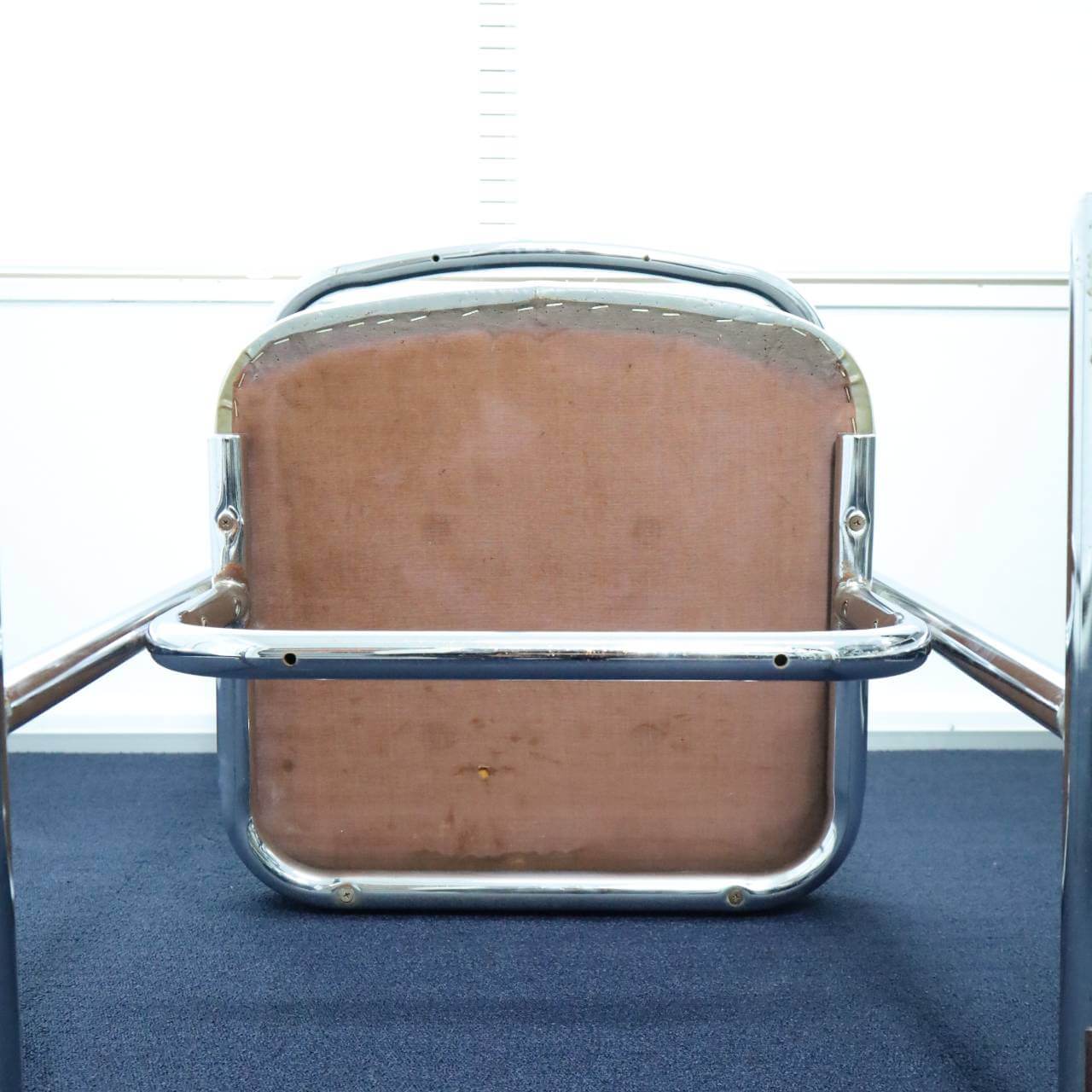 Open Back Tubular Arm Chair - 画像 (14)